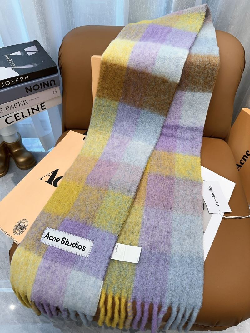 Acne Scarf